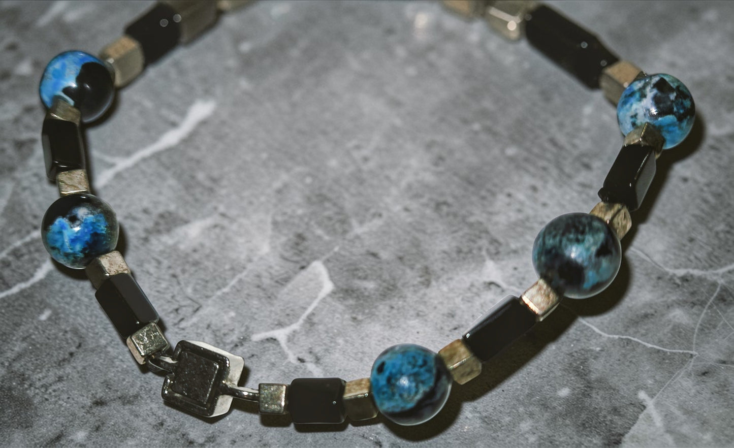 Abyss Current Onyx Bracelet