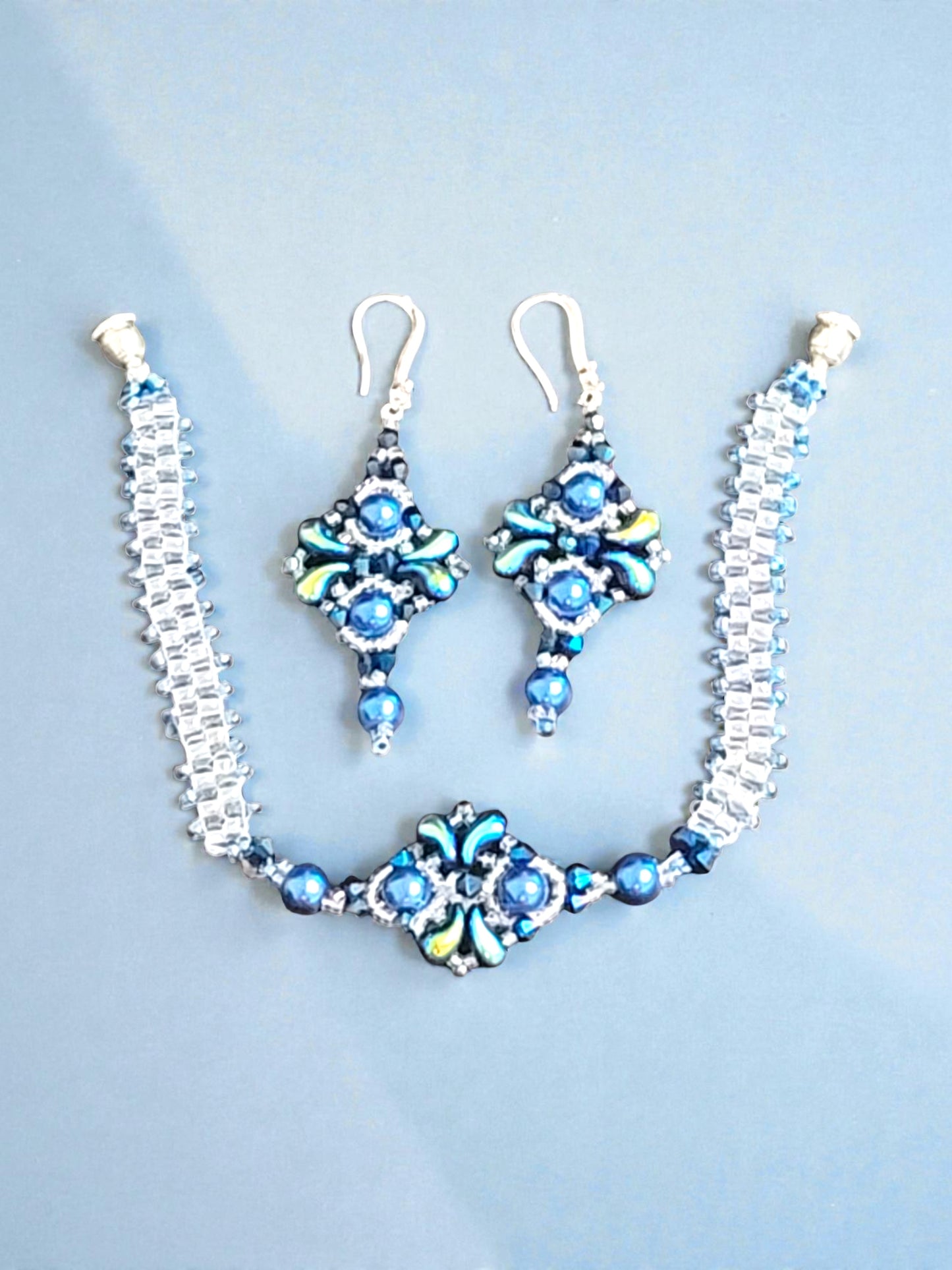 Radiant Bloom in Blue – Bracelet & Earrings Set